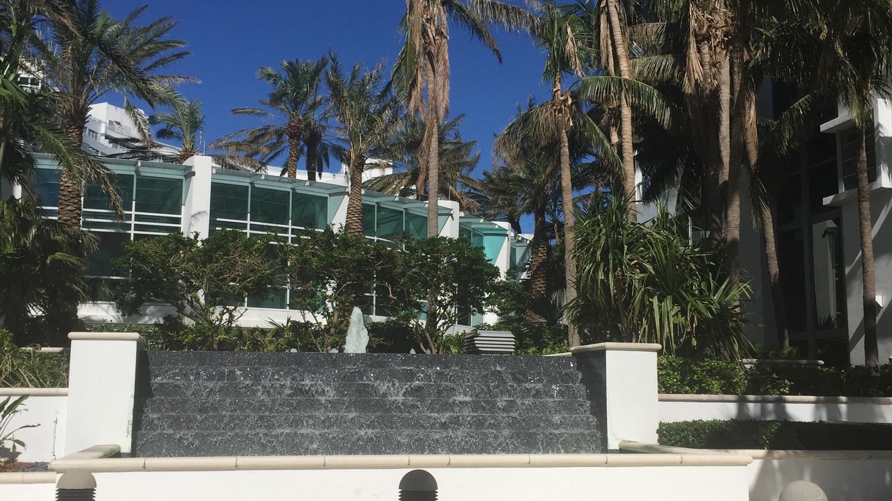 Photo of Others in Mid Beach