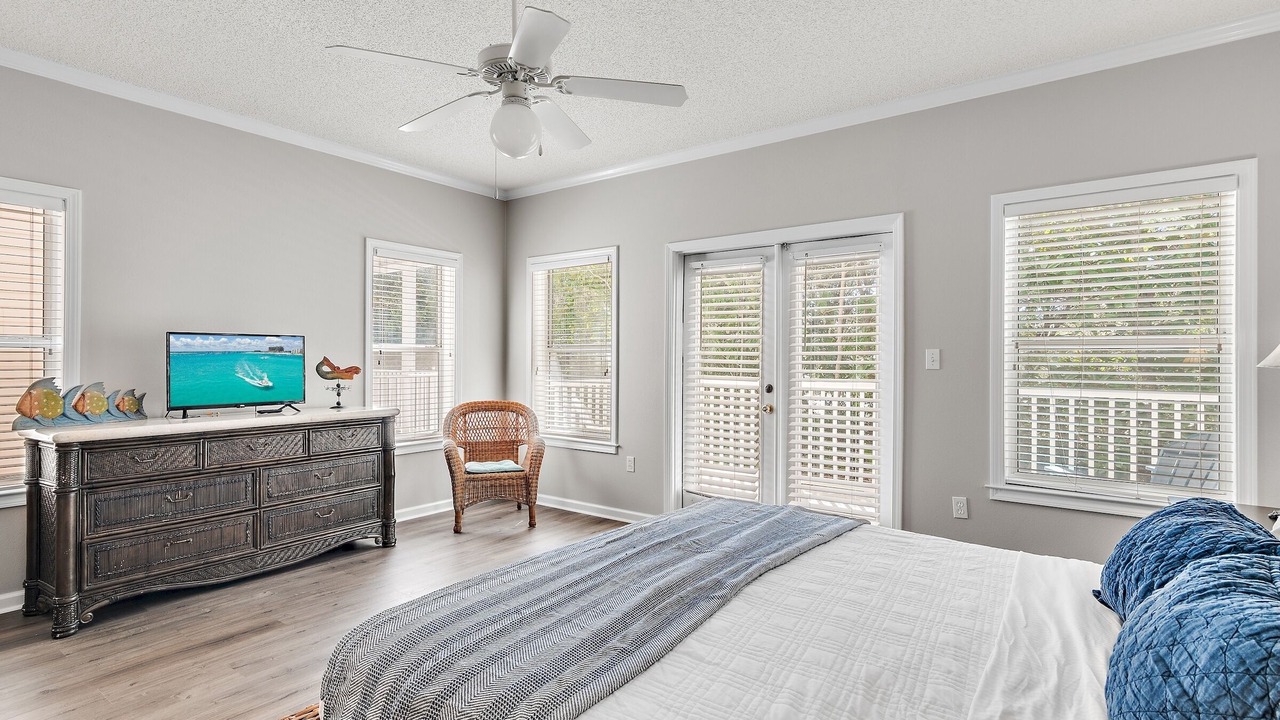 Photo of Bedroom in Seacrest