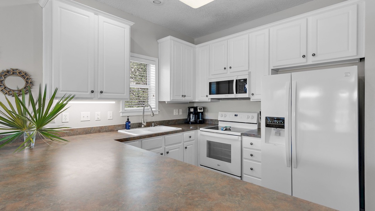 Photo of Kitchen in Seacrest
