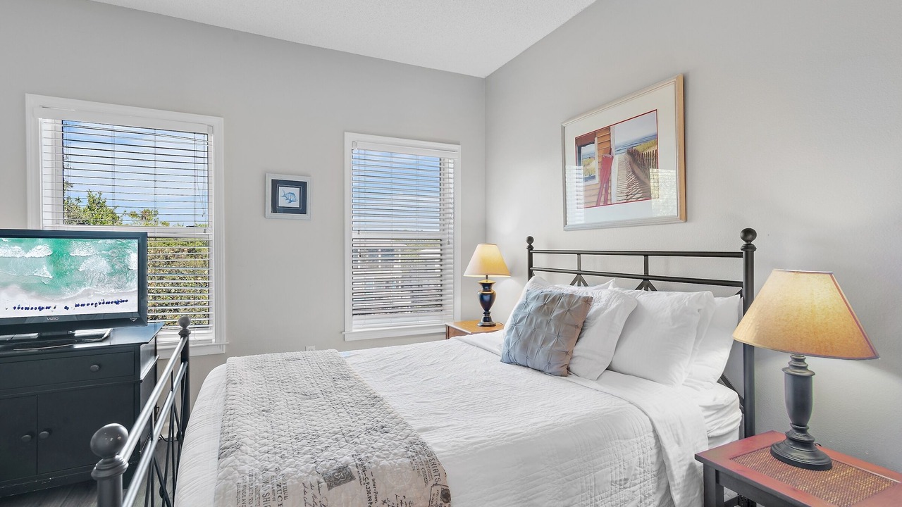 Photo of Bedroom in Seacrest