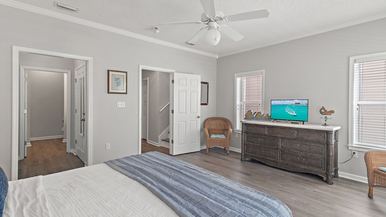 Photo of Bedroom in Seacrest