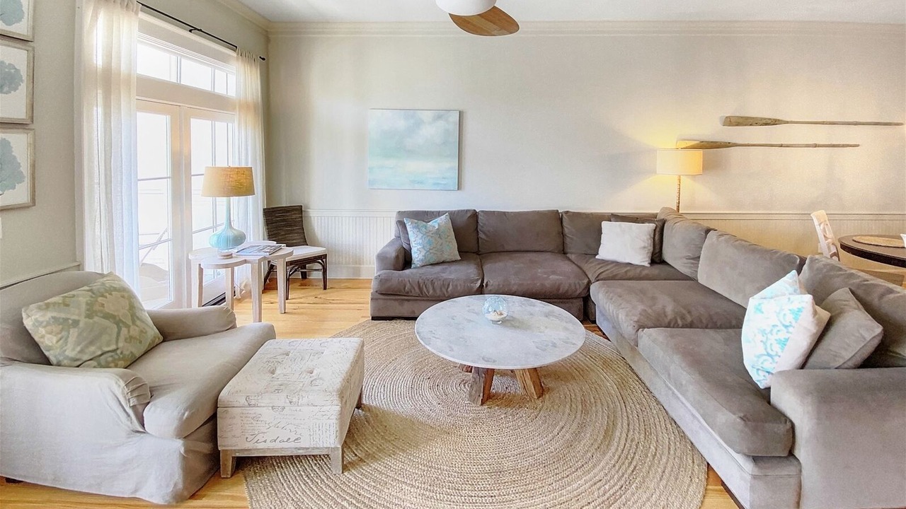 Photo of Livingroom in Beach District