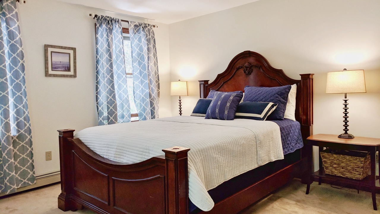 Photo of Bedroom in South Chatham