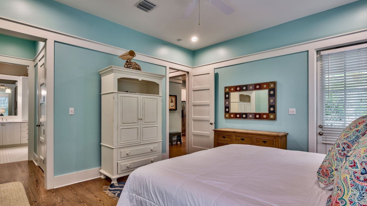 Photo of Bedroom in Cottage District