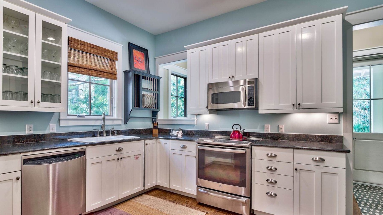 Photo of Kitchen in Cottage District