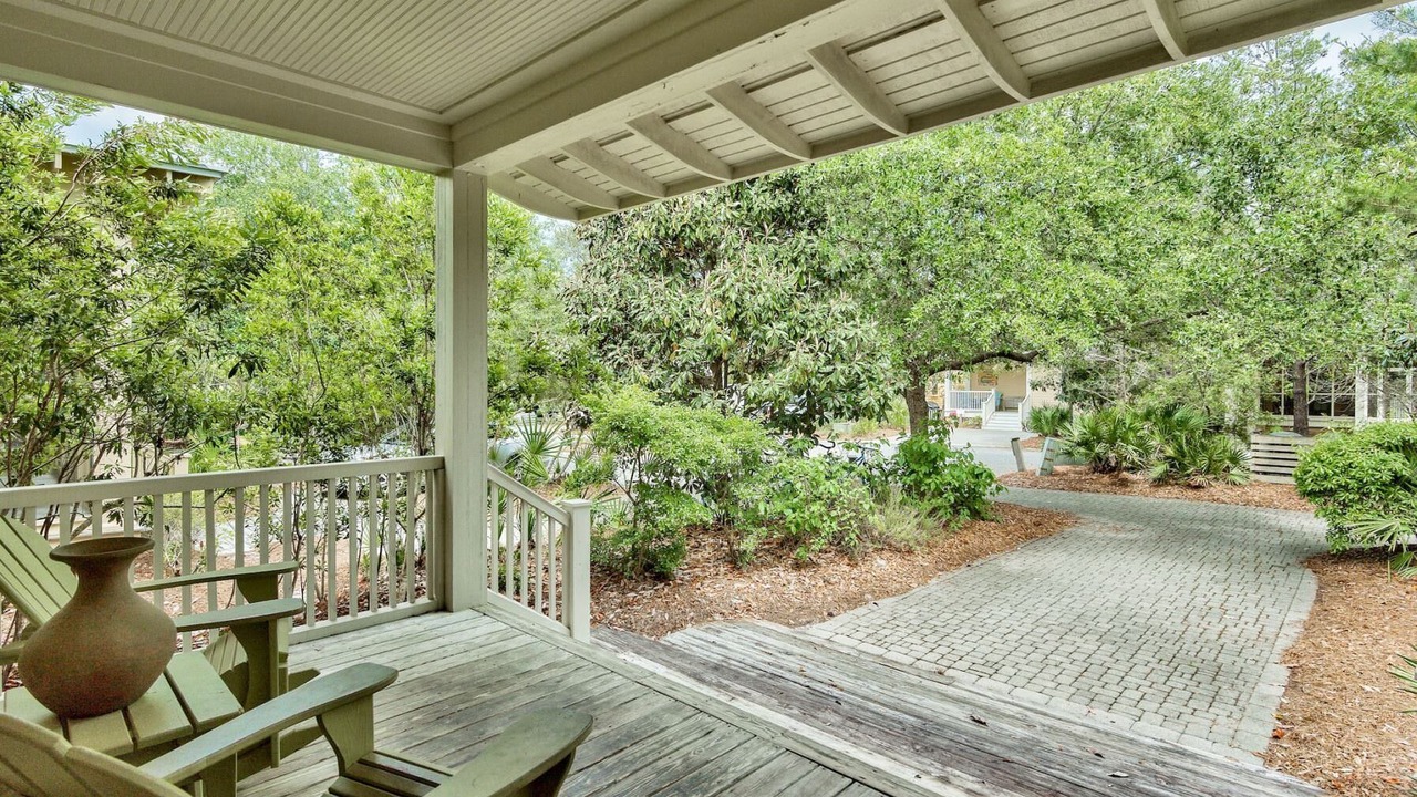 Photo of Patio Balcony in Cottage District