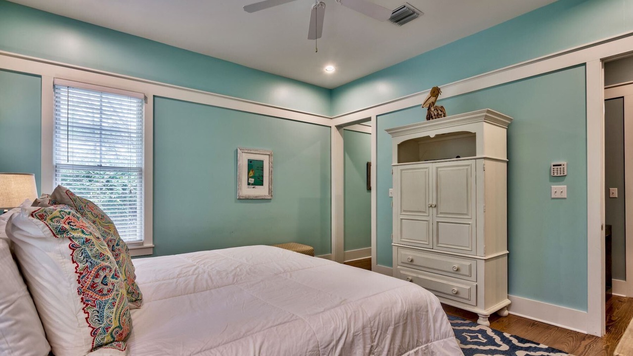 Photo of Bedroom in Cottage District