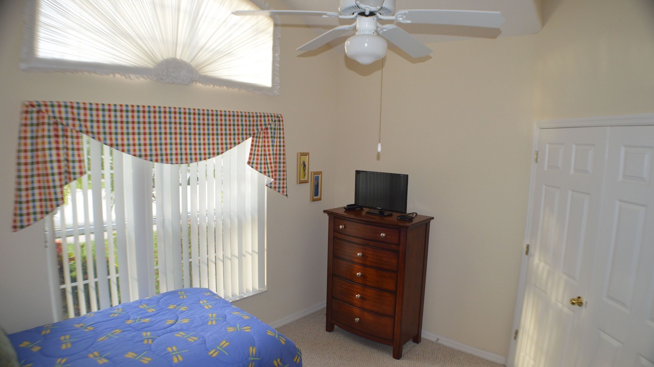 Photo of Bedroom in Eagle Pointe South