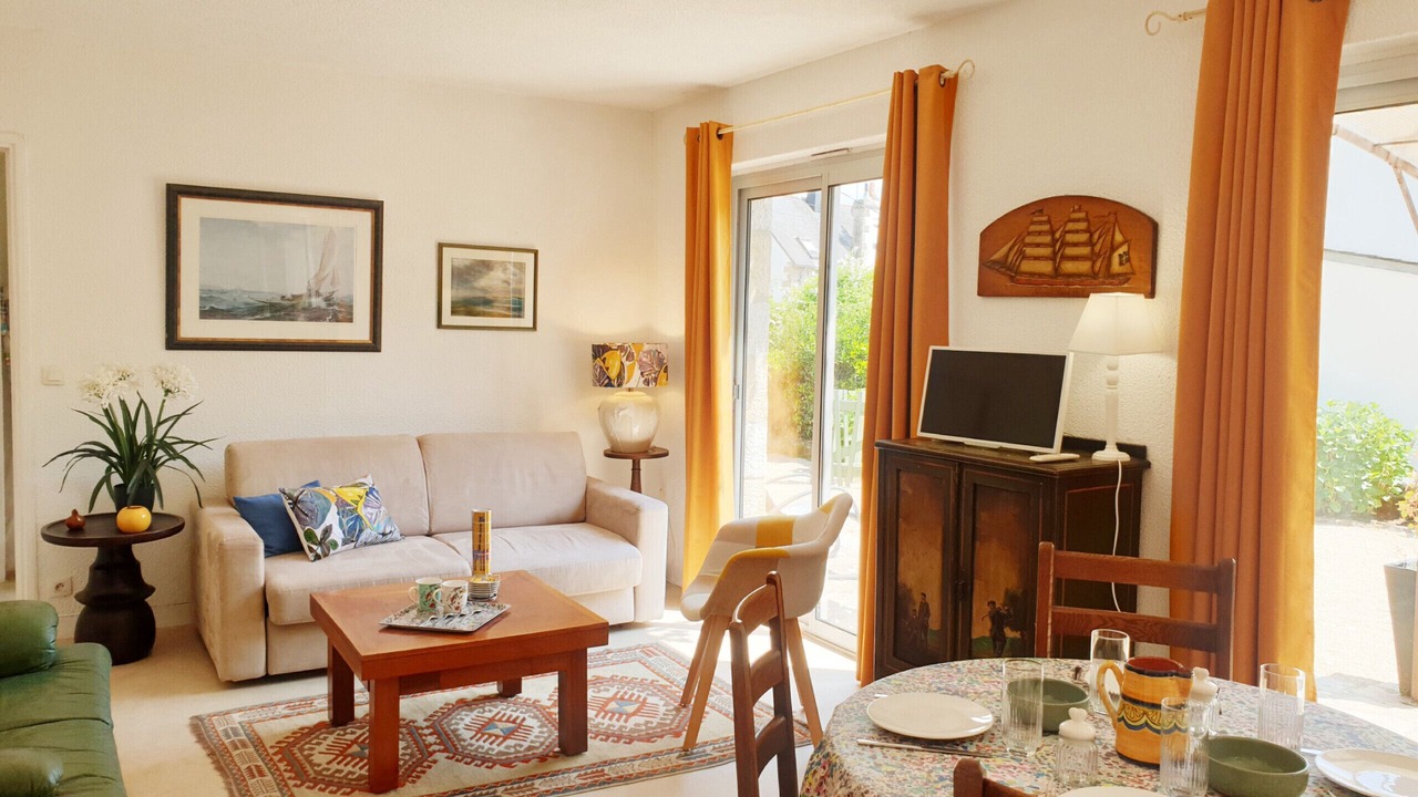 Photo of Livingroom in La Trinite-sur-Mer