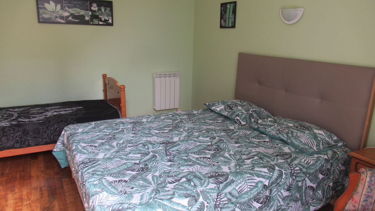 Photo of Bedroom in Lannion