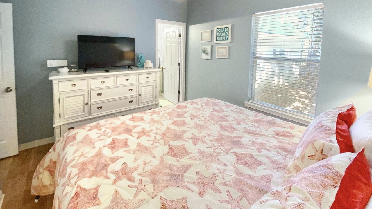 Photo of Bedroom in Sugarwood Beach