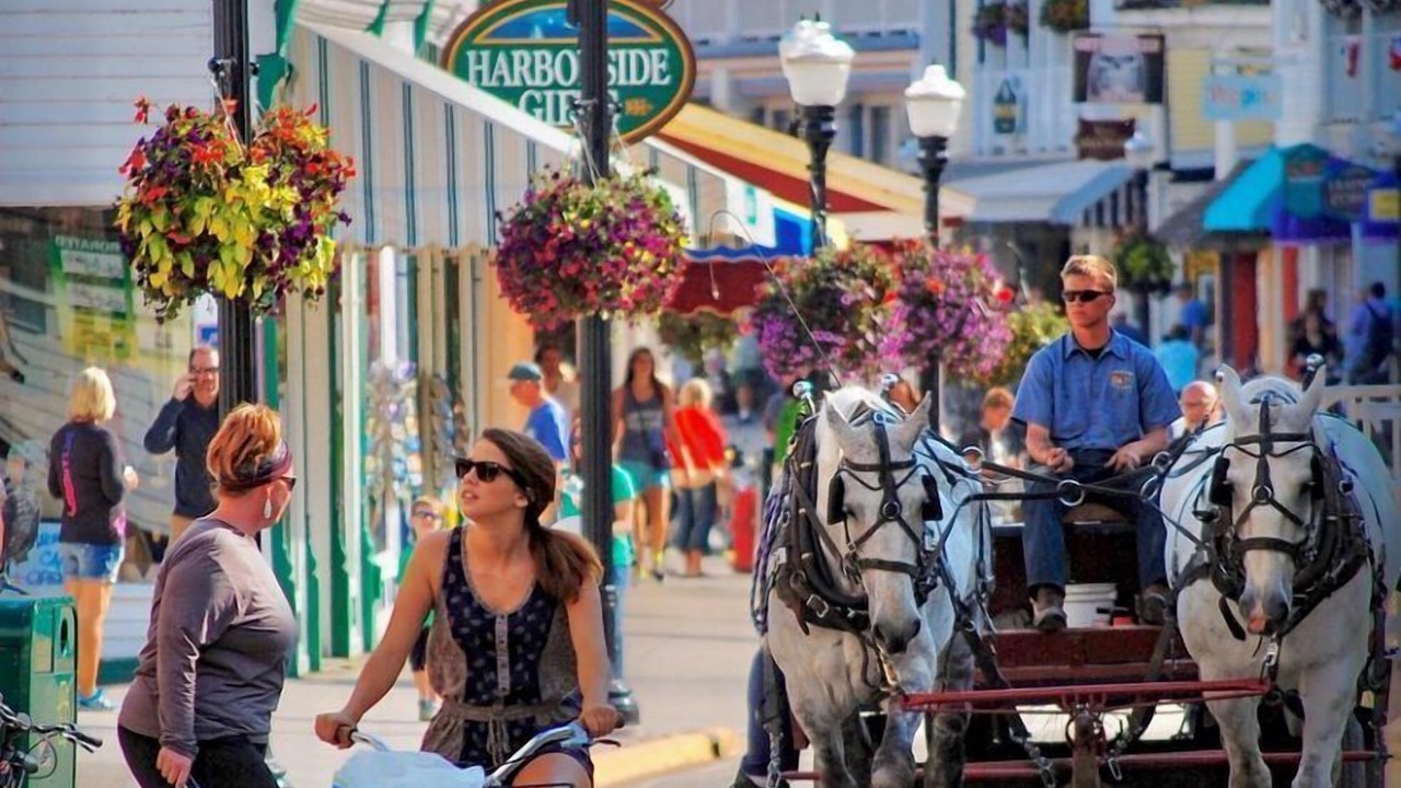 Photo of Others in Charlevoix