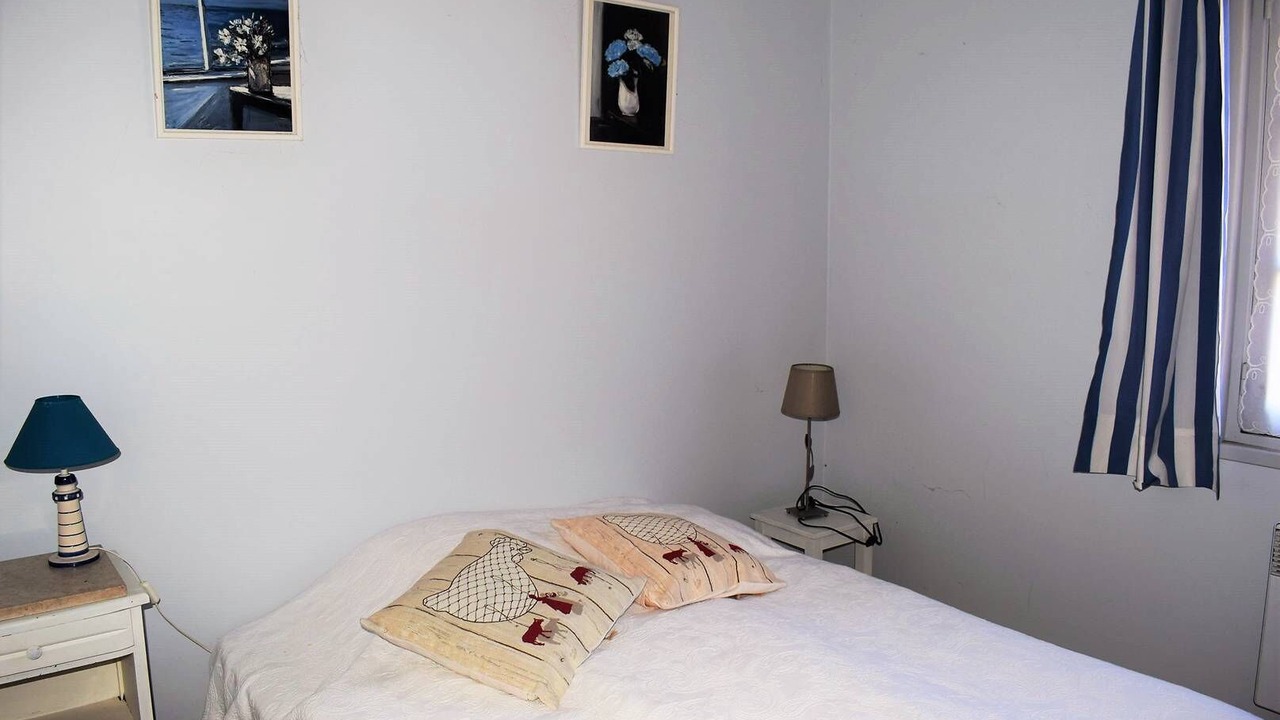 Photo of Bedroom in Tregastel