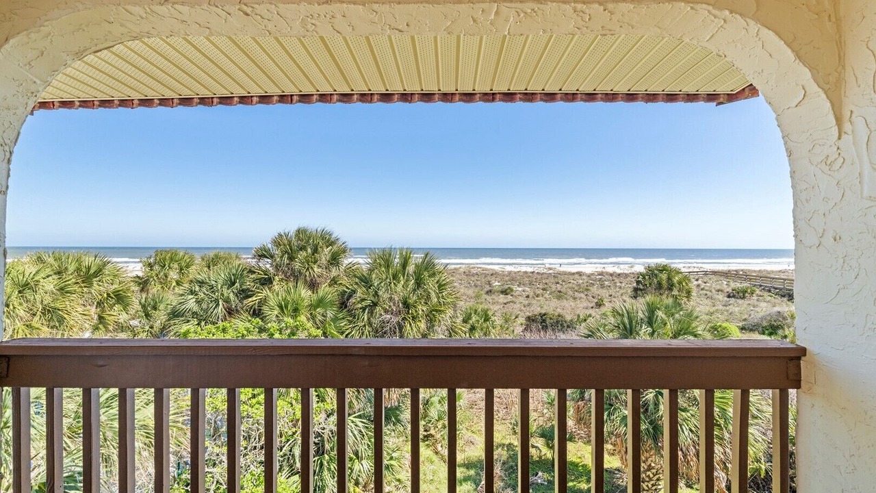 Photo of Patio Balcony in St. Augustine Beach