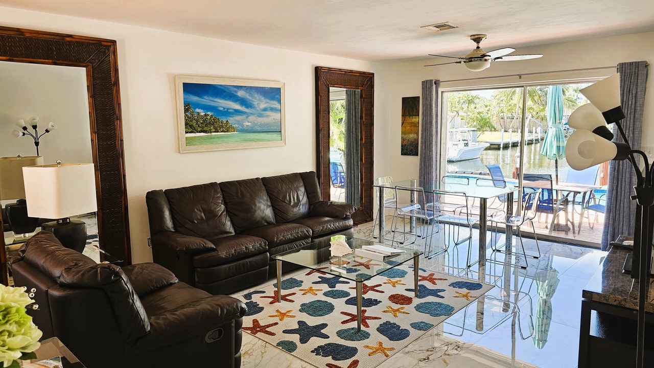 Photo of Livingroom in East Fort Lauderdale
