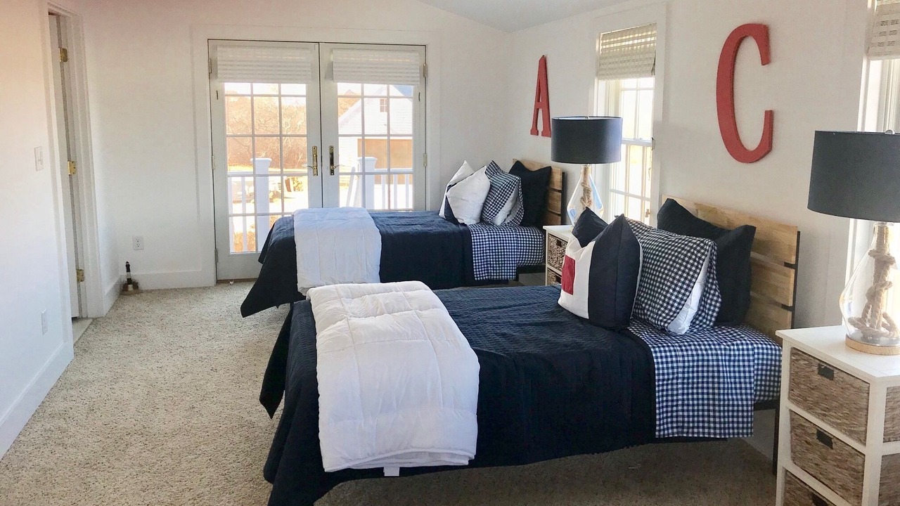 Photo of Bedroom in Tom Nevers