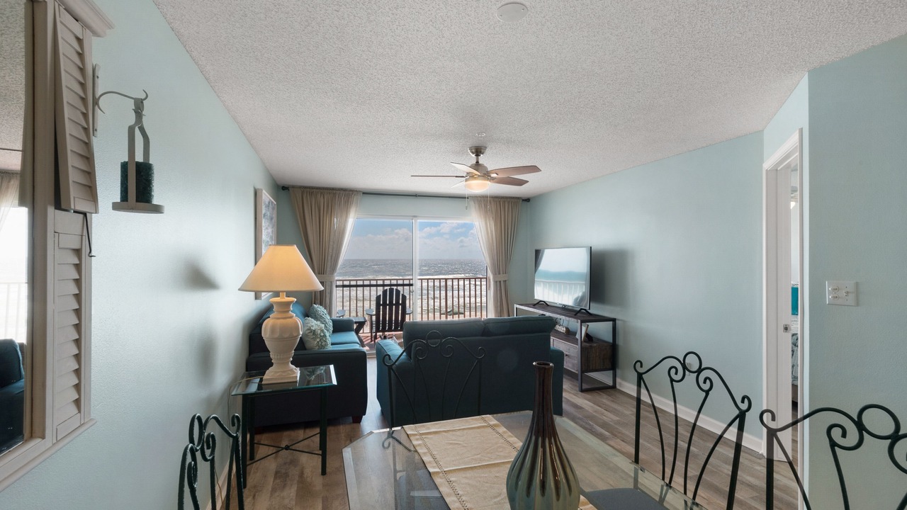 Photo of Livingroom in Fort Walton Beach