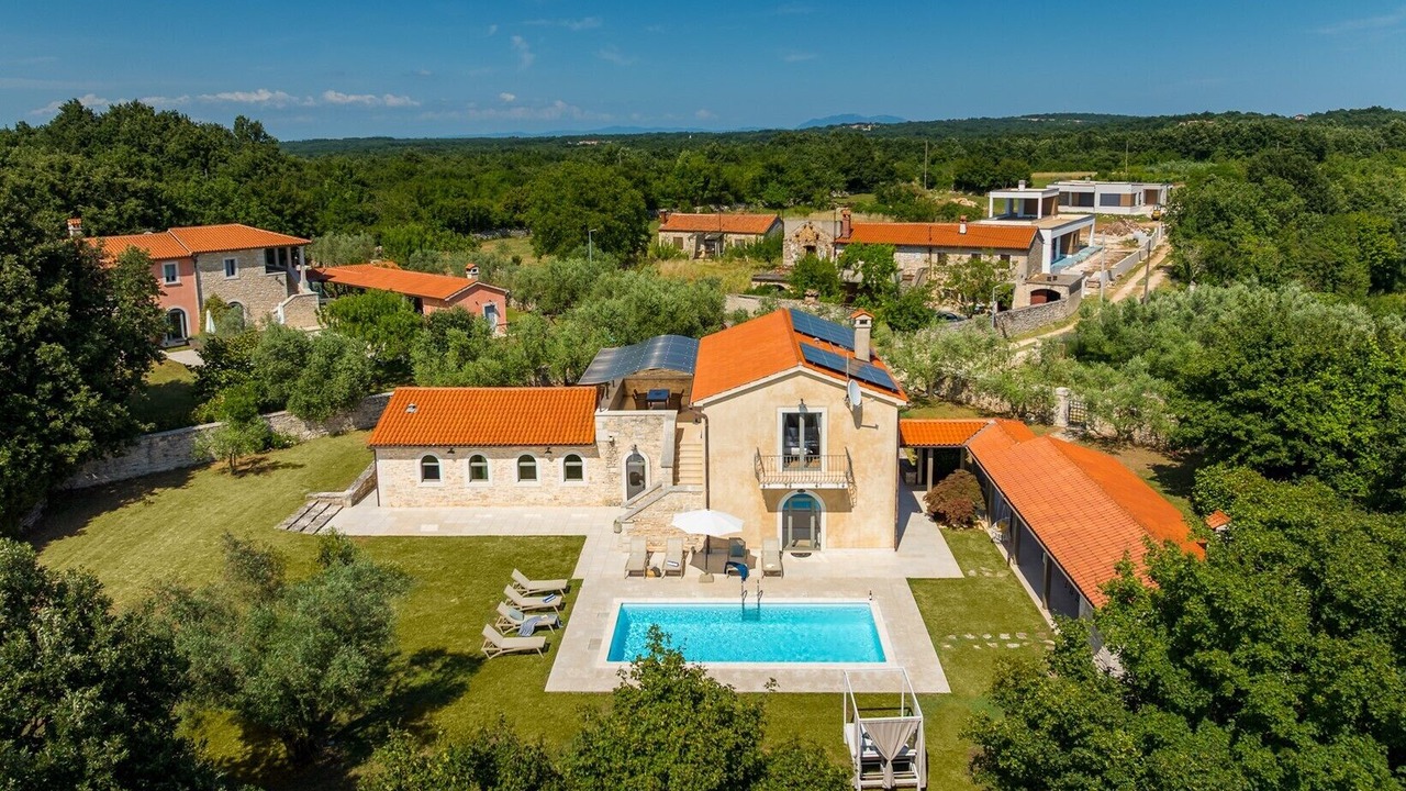Photo of Outdoor in Prkacini