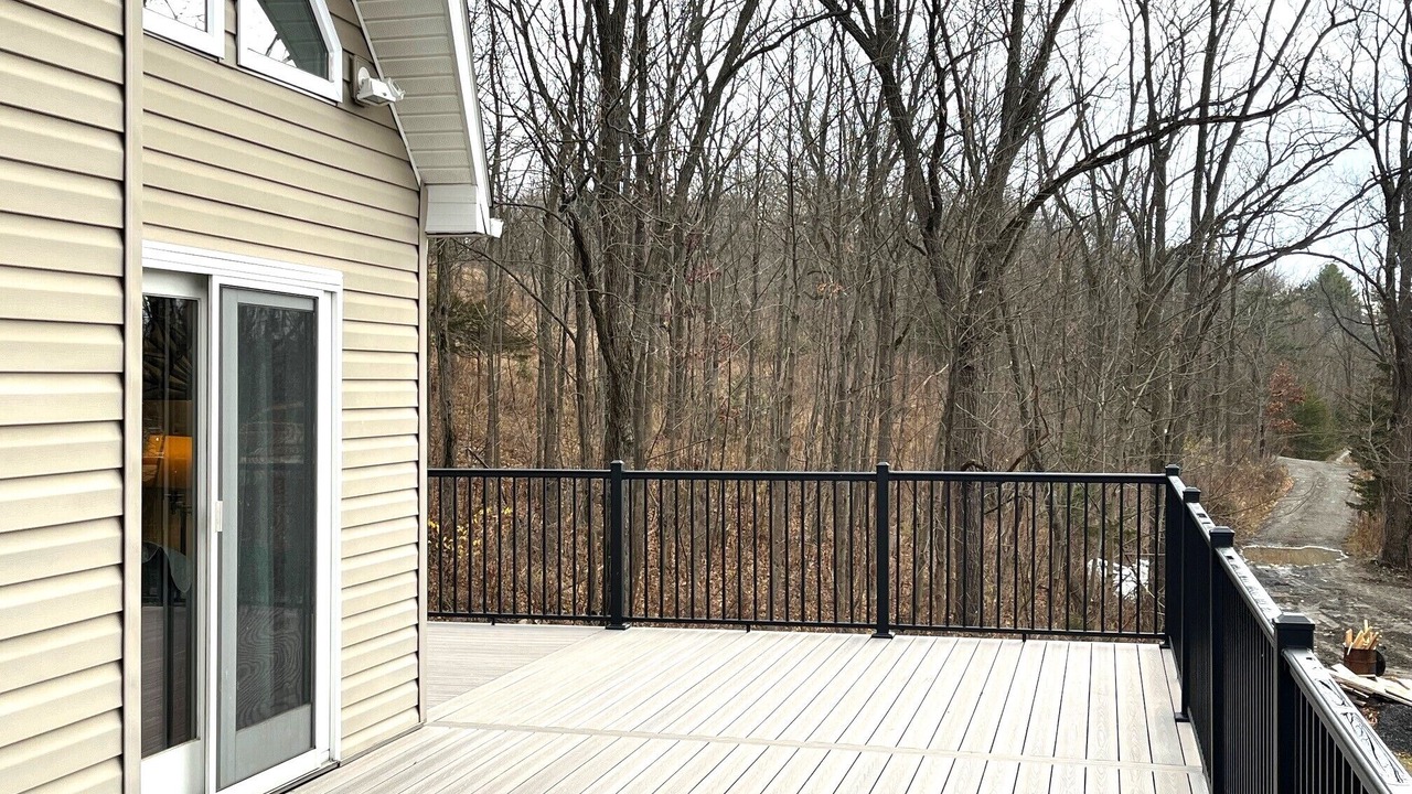 Photo of Patio Balcony in Valois
