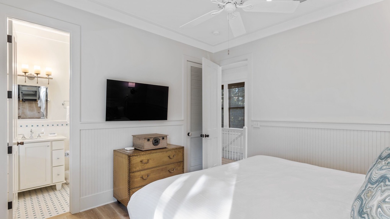 Photo of Bedroom in Cottage District