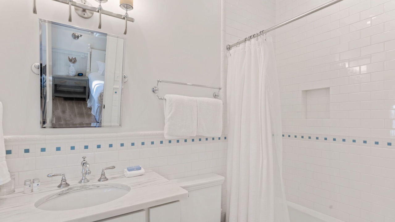 Photo of Bathroom in Cottage District
