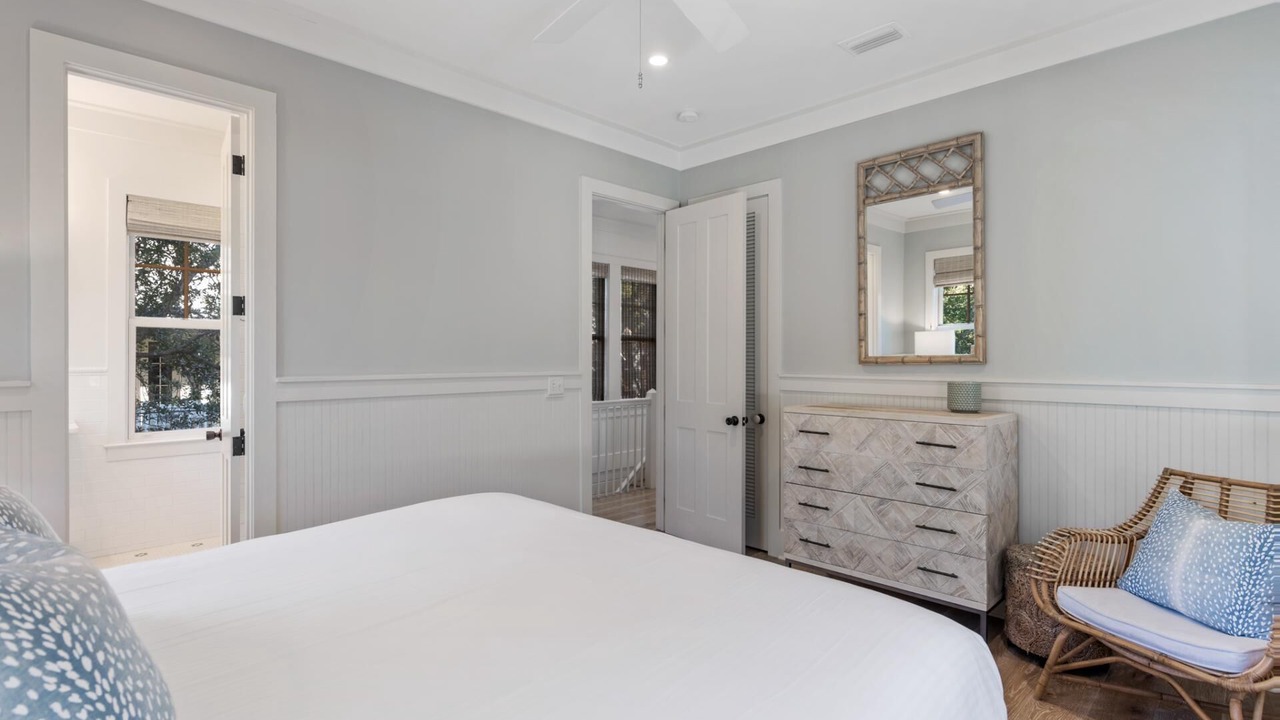 Photo of Bedroom in Cottage District