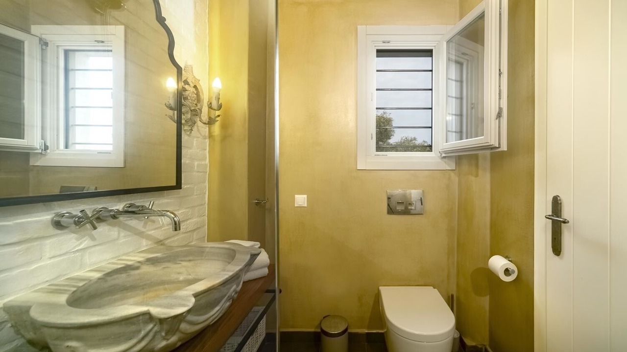 Photo of Bathroom in Katsimatika