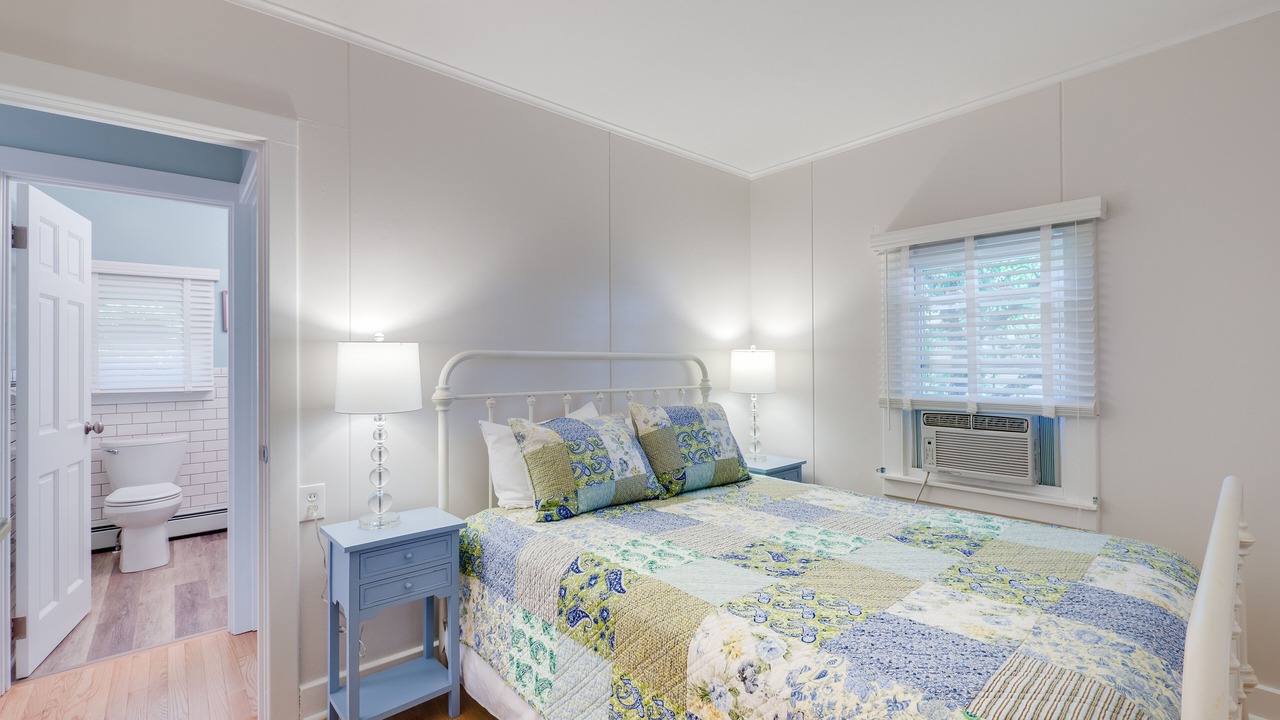Photo of Bedroom in Town of Owasco