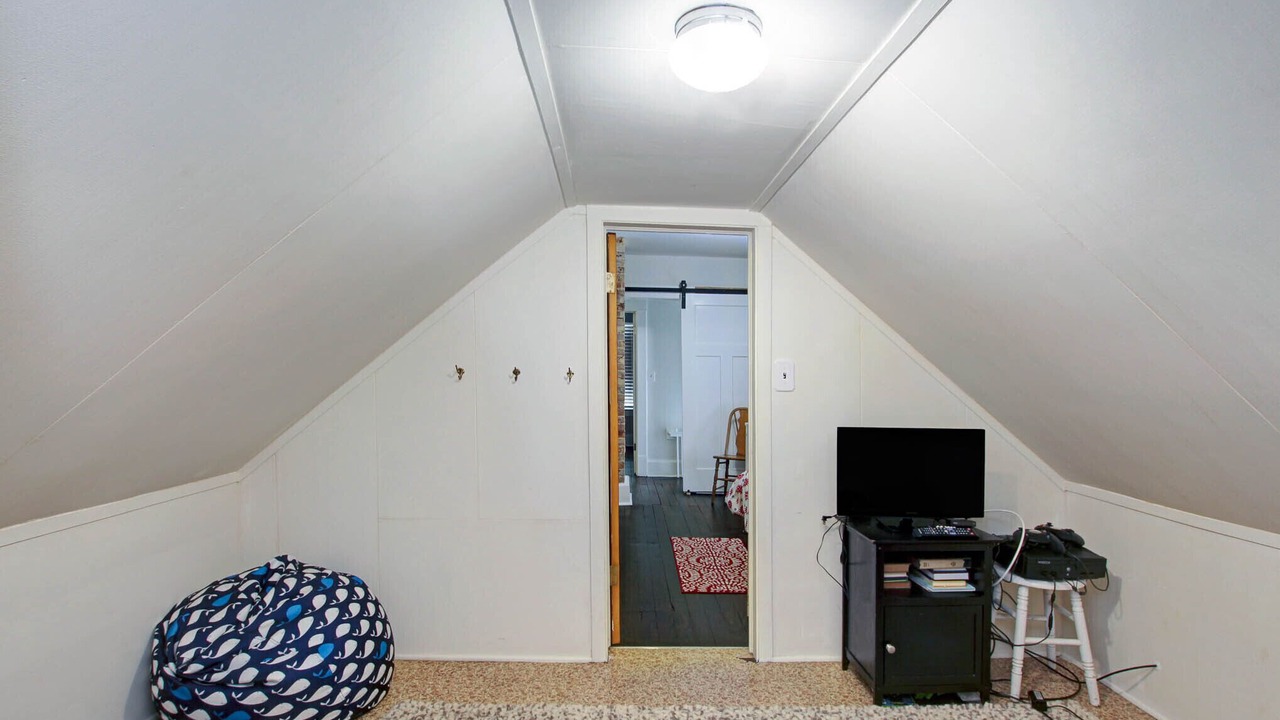 Photo of Bedroom in South Haven