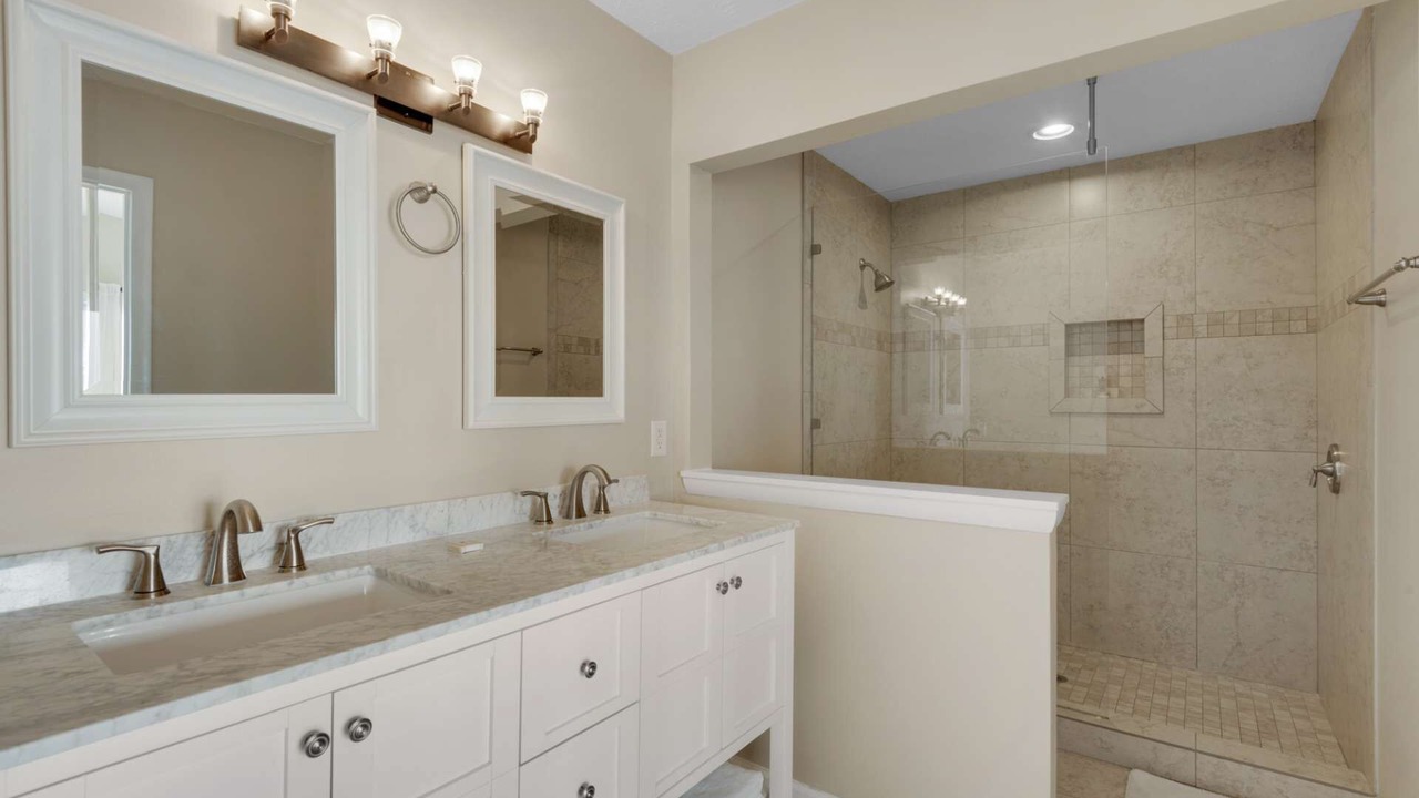 Photo of Bathroom in Inlet Beach