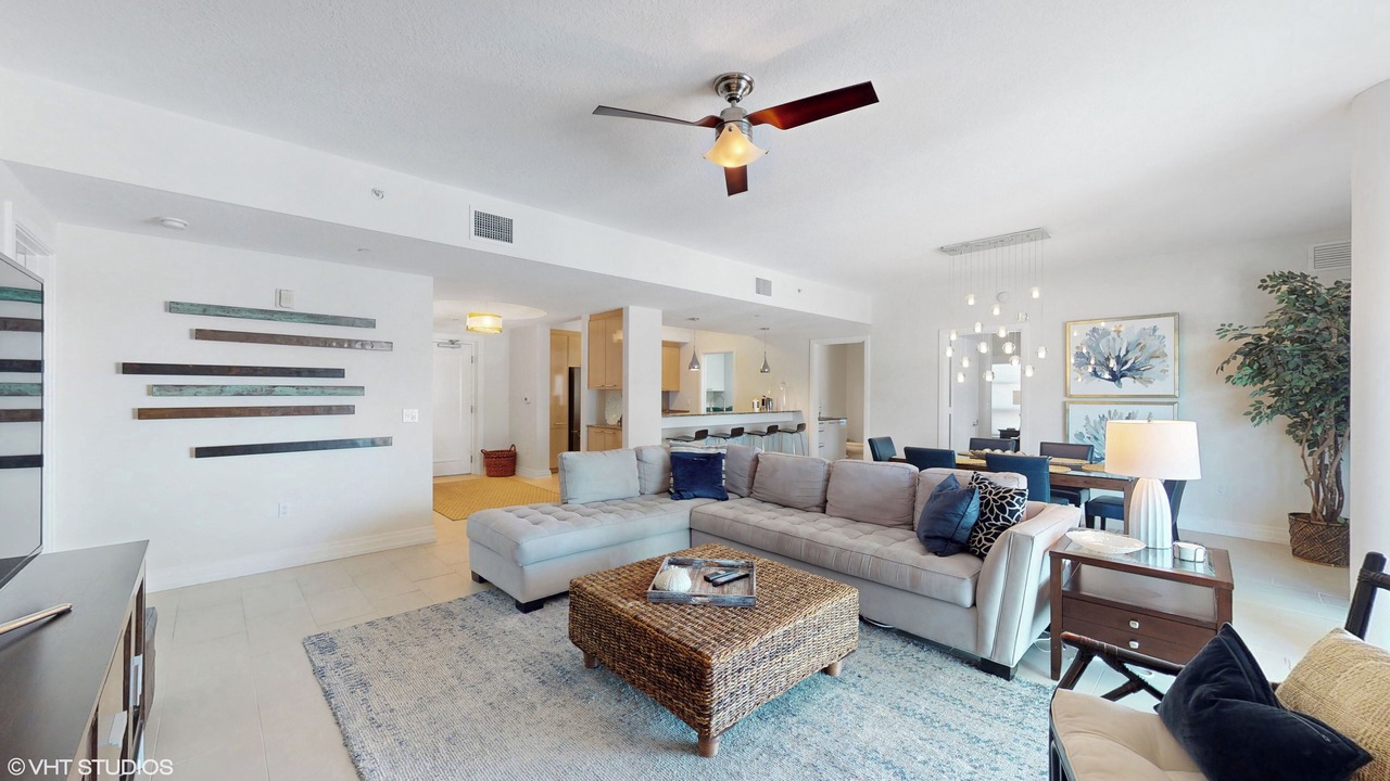 Photo of Livingroom in Siesta Key