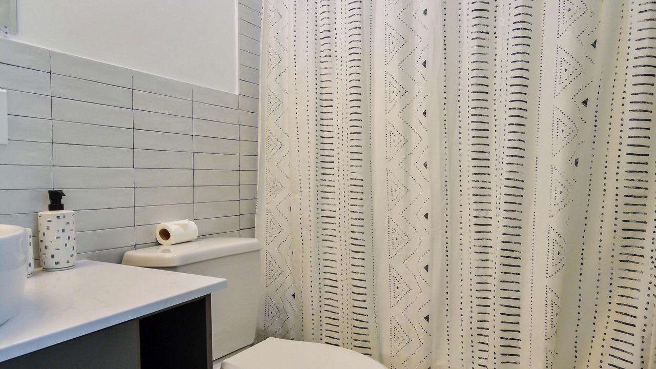 Photo of Bathroom in Arlington Park