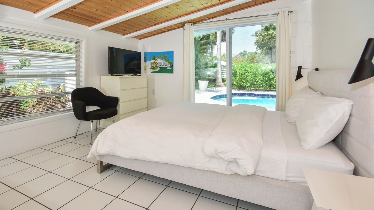 Photo of Bedroom in Arlington Park