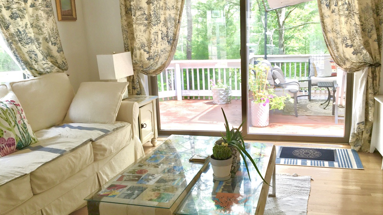 Photo of Livingroom in New Seabury
