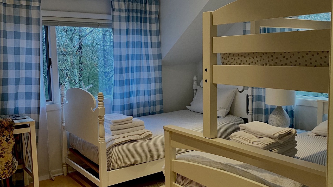 Photo of Bedroom in New Seabury