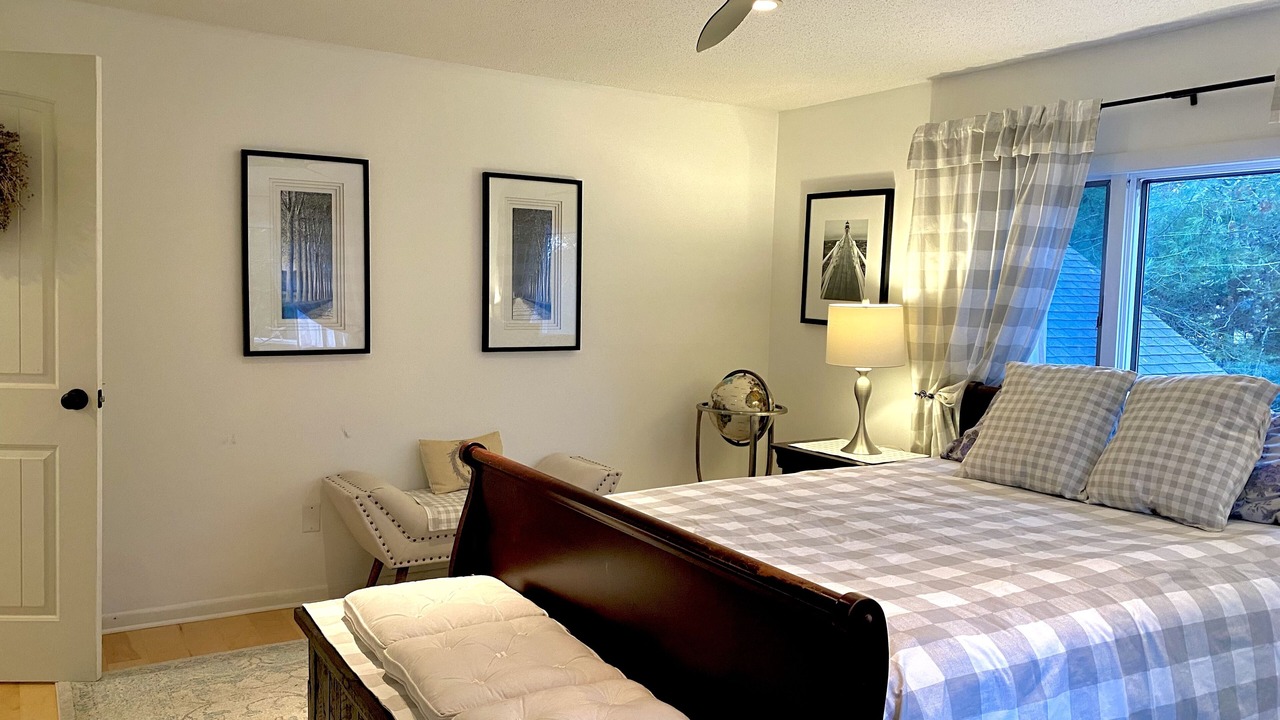Photo of Bedroom in New Seabury