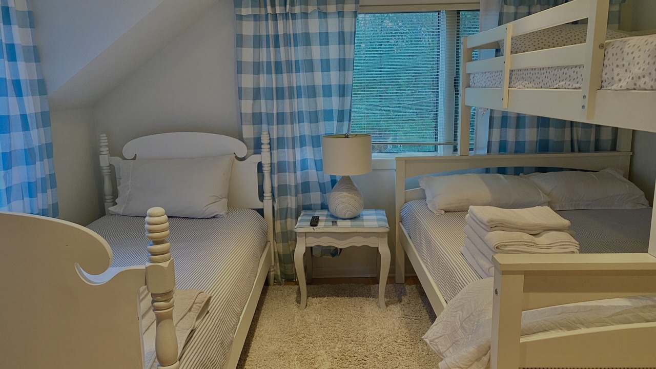 Photo of Bedroom in New Seabury