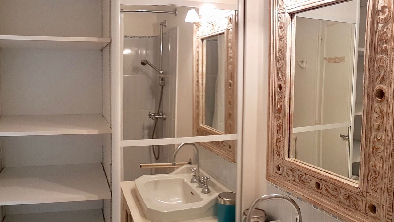 Photo of Bathroom in Menton