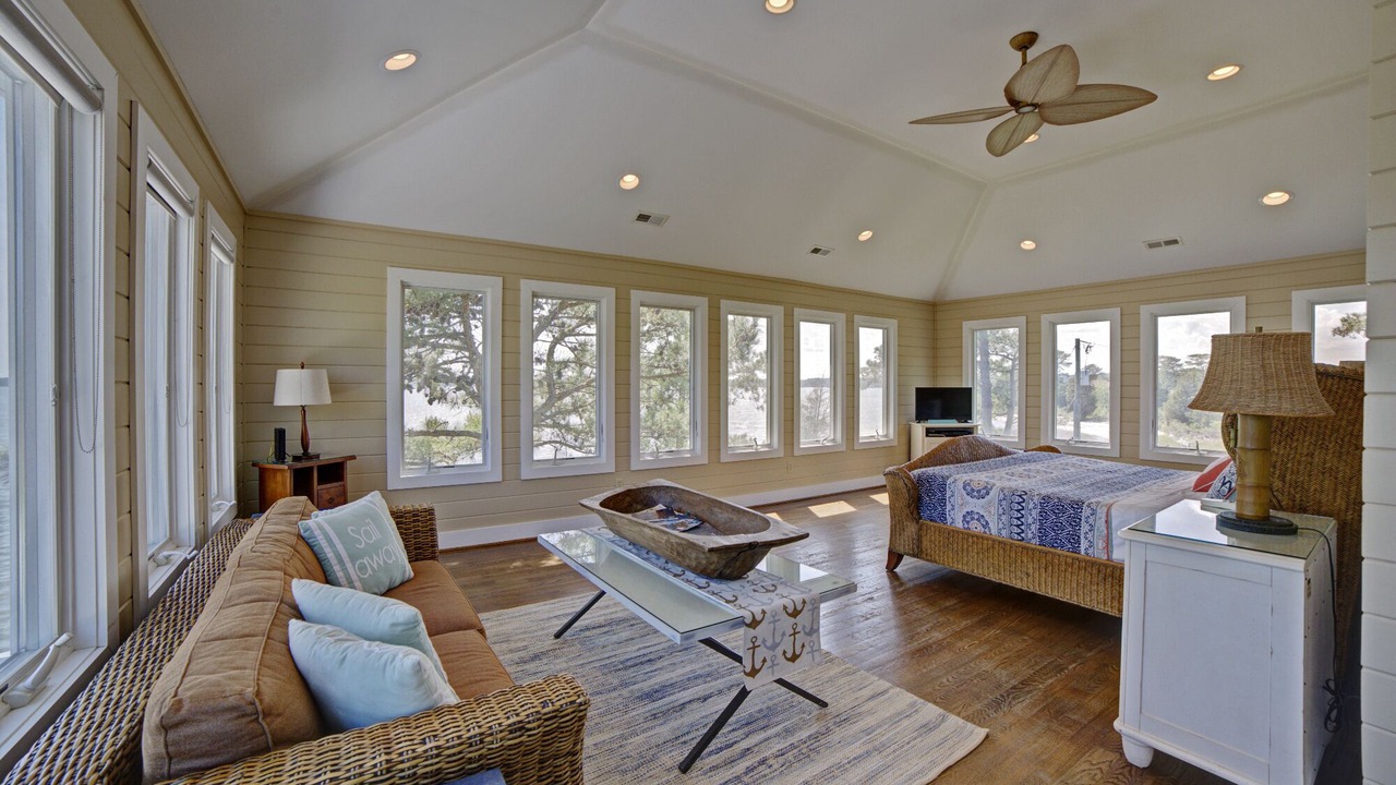 Photo of Livingroom in Ware