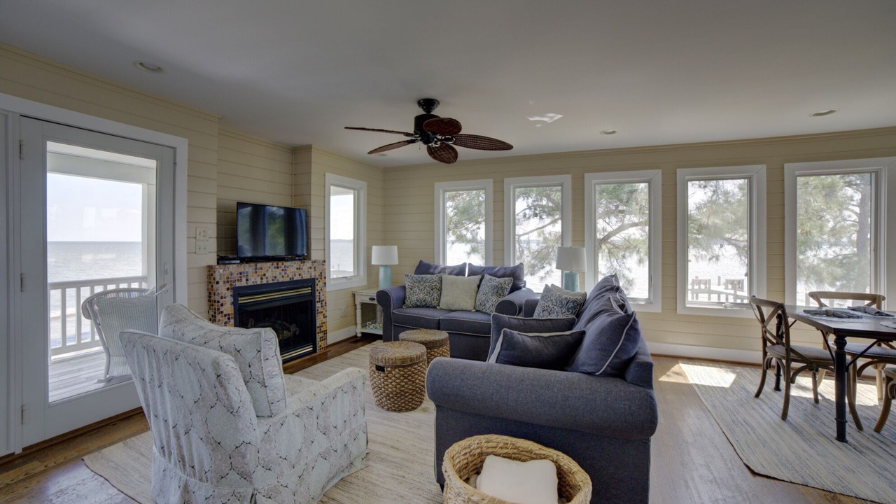 Photo of Livingroom in Ware