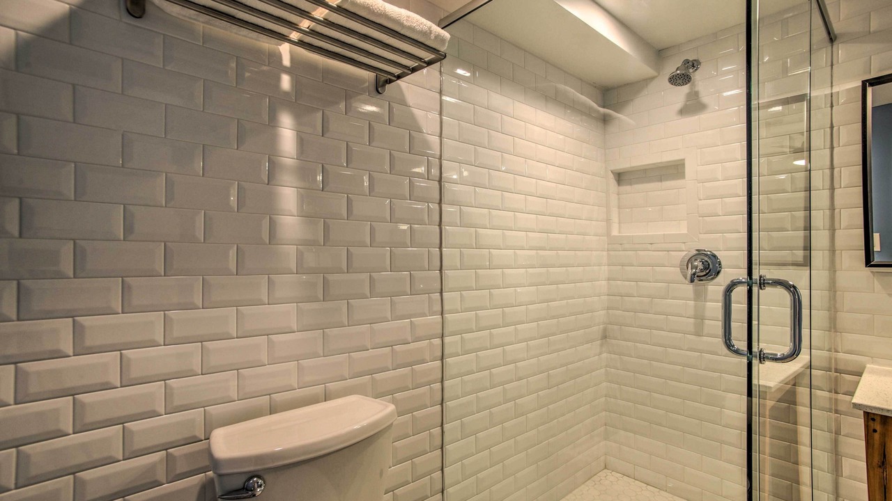 Photo of Bathroom in South Middle River