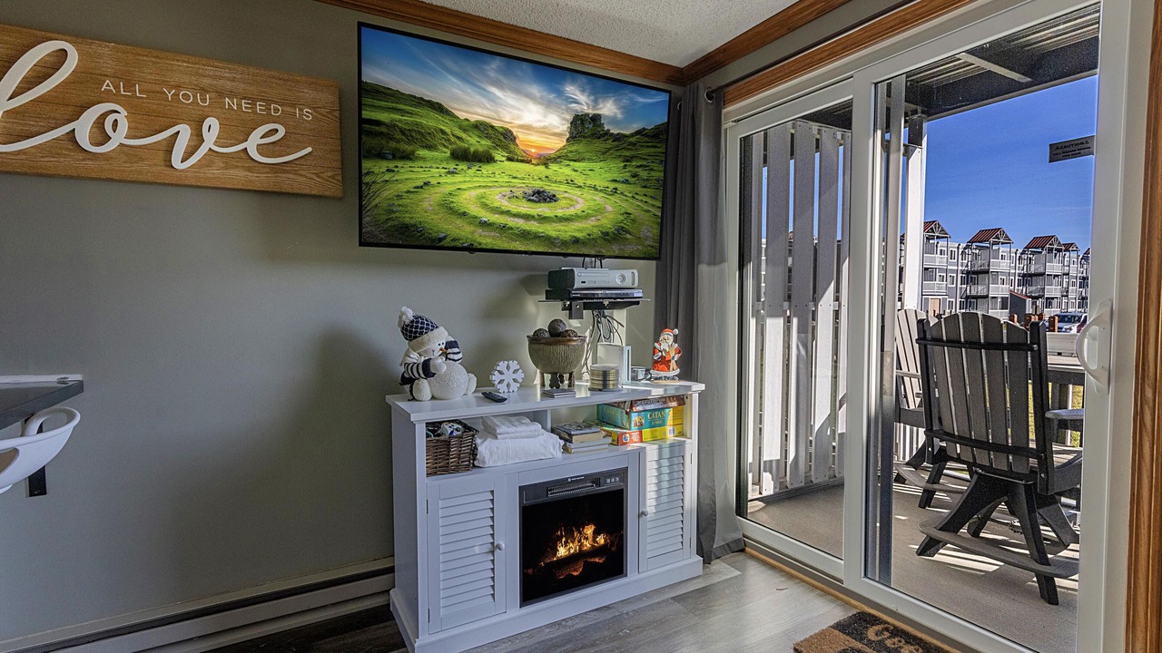 Photo of Livingroom in Snowshoe