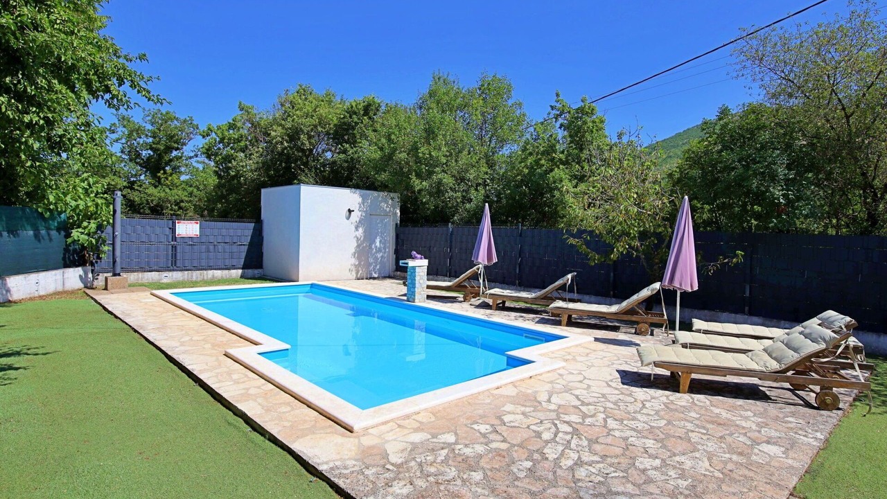 Photo of Outdoor in Labin