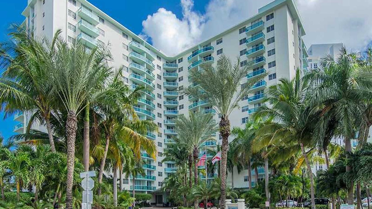Photo of Outdoor in Hollywood South Central Beach