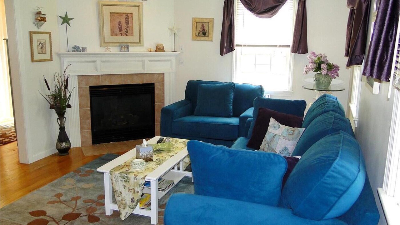 Photo of Livingroom in Dennis