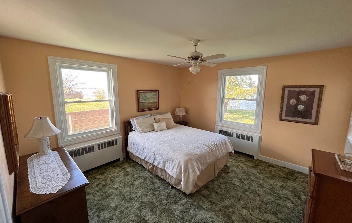 Photo of Bedroom in Tappahannock