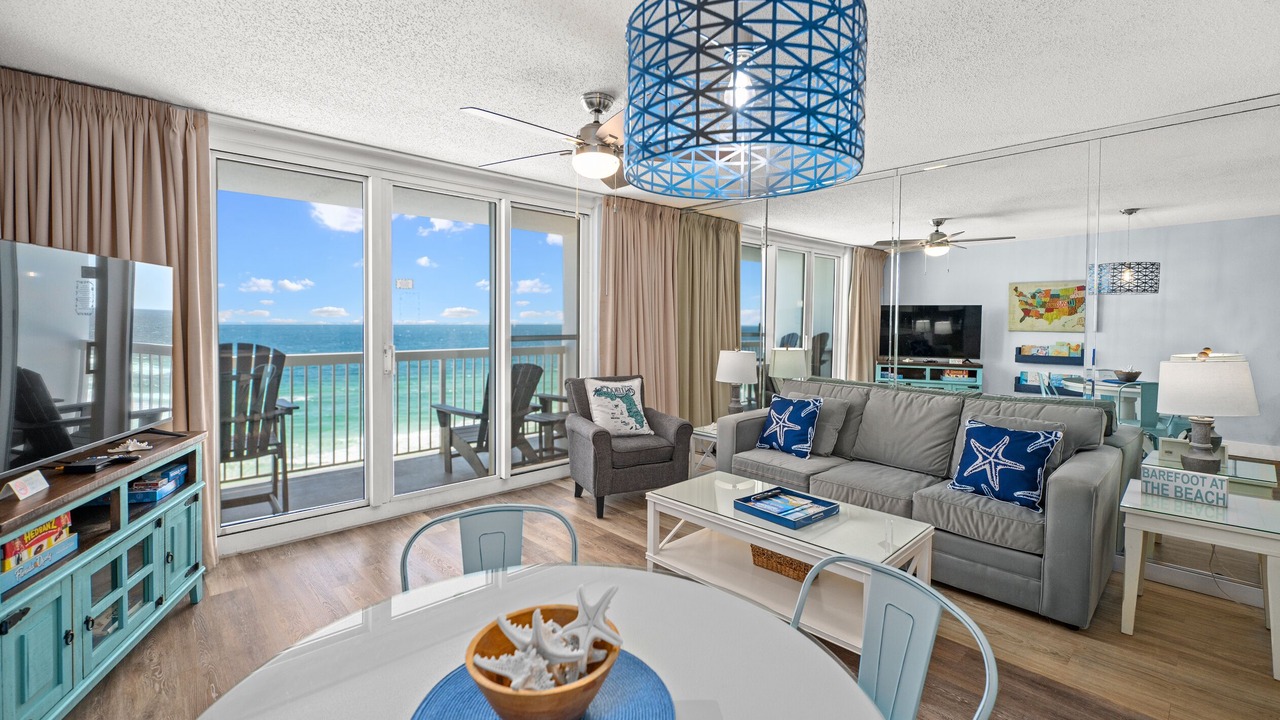Photo of Livingroom in Destin
