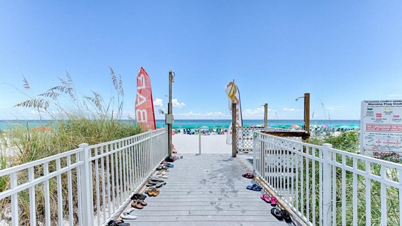 Photo of Others in Destin
