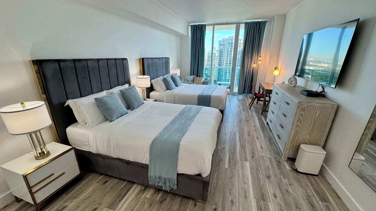 Photo of Bedroom in Coconut Grove