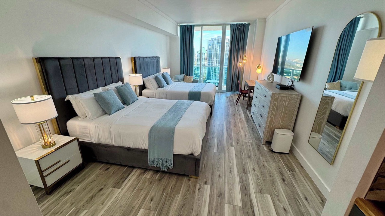Photo of Bedroom in Coconut Grove